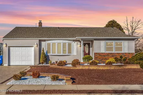 1 Westport Dr, Toms River, NJ 08757