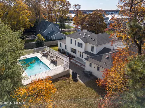 View/Area - 1105 Shore Dr, Brielle, NJ 08730 photo 3 of 8