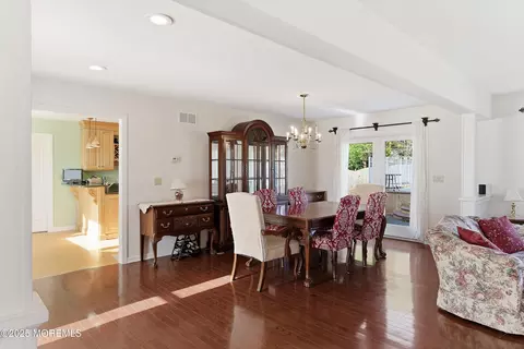 Dining - 1105 Shore Dr, Brielle, NJ 08730 photo 2 of 3