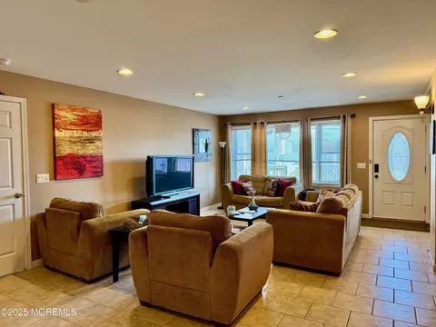 132 Hancock Ave #3, Seaside Heights, NJ 08751