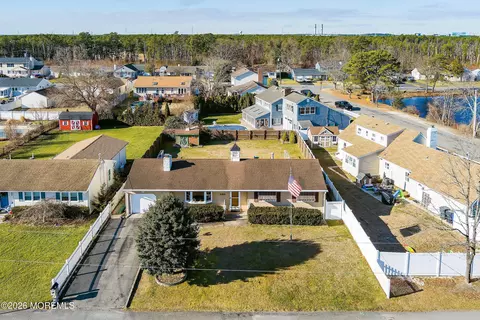 540 Vincent Dr, Brick, NJ 08723