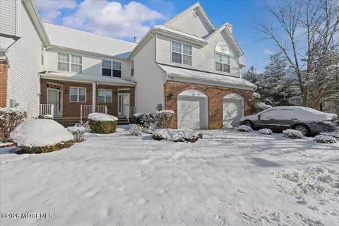 50 Frost Ln, East Windsor, NJ 08520