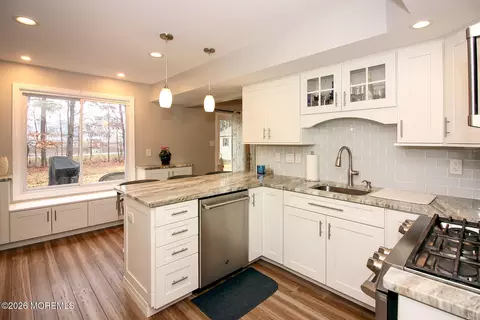 Kitchen - 14 Kiwi Loop, Howell, NJ 07731 photo 1 of 4
