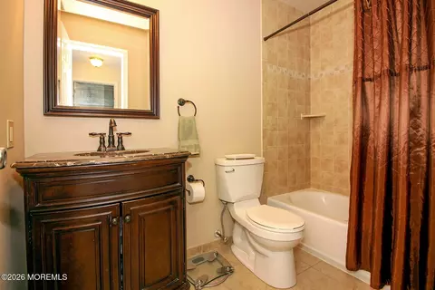 Bath - 14 Kiwi Loop, Howell, NJ 07731 photo 5 of 5