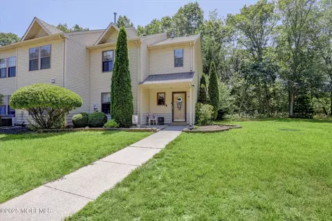 Other - 95 Azalea Cir, Jackson, NJ 08527 photo 2 of 15