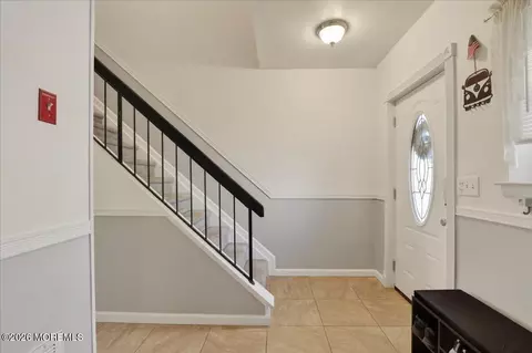 Entry Way - 95 Azalea Cir, Jackson, NJ 08527 photo 1 of 11