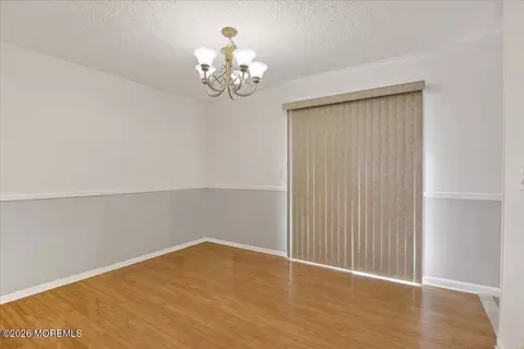 Dining - 95 Azalea Cir, Jackson, NJ 08527 photo 1 of 4