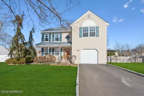 118 Solar Dr, Brick, NJ 08724
