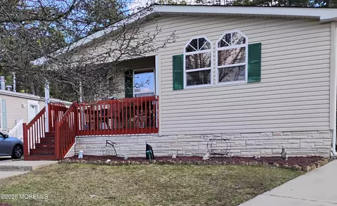 1208 Winding Brook Way, Whiting, NJ 08759