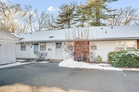 51 Cambridge Ct # A, Lakewood, NJ 08701
