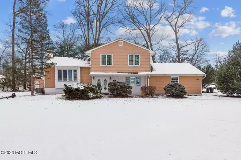 183 Pine Brook Rd, Manalapan, NJ 07726