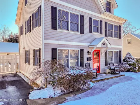 809 Wall Rd, Spring Lake Heights, NJ 07762