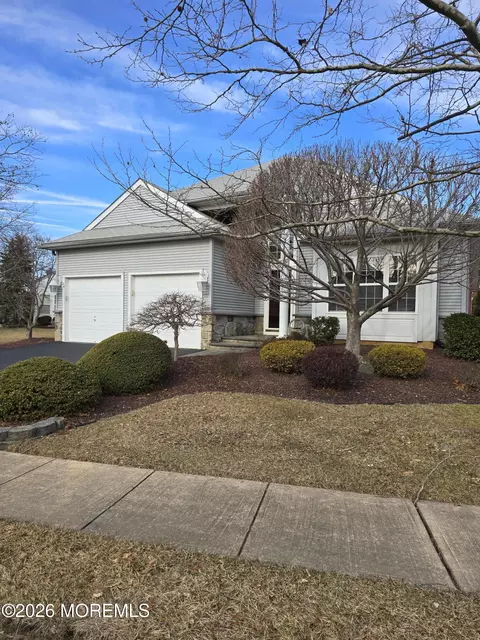 26 Dante Dr, Manchester, NJ 08759