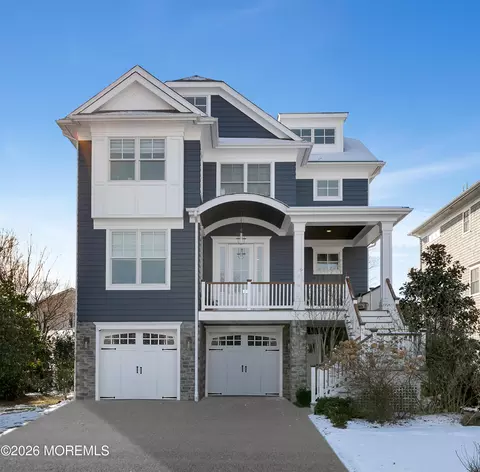 39 Washington Ave, Rumson, NJ 07760