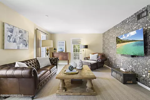 Living - 224 Fair Haven Rd, Fair Haven, NJ 07704 photo 2 of 6