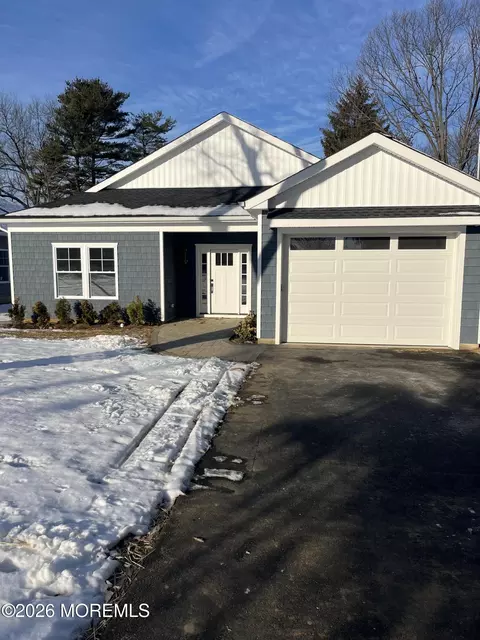 10 Johnson Ave, Matawan, NJ 07747