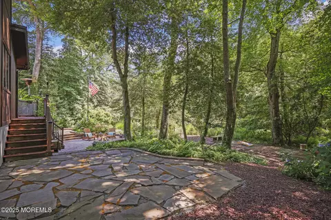Exterior - 846 William Dr, Brielle, NJ 08730 photo 11 of 20