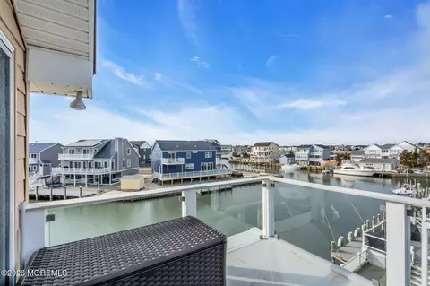 1205 Niihau Dr, Forked River, NJ 08731