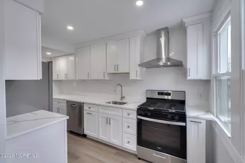 120 Belshaw Ave, Eatontown, NJ 07724