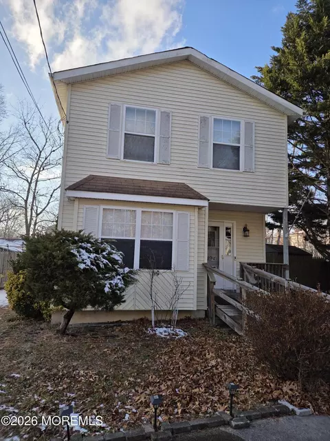 319 S Willow Ave #B, Galloway, NJ 08205