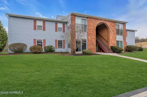 161 Frontier Way, Tinton Falls, NJ 07753