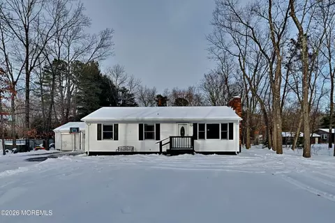 607 S Stump Tavern Rd, Jackson, NJ 08527