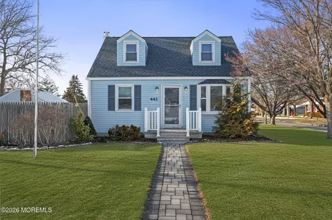 441 17th Ave, Brick, NJ 08724
