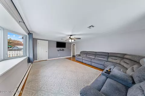 105 Shodda St, Forked River, NJ 08731 photo 11