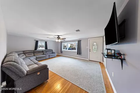 105 Shodda St, Forked River, NJ 08731 photo 12