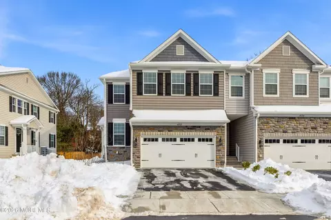 4052 Heron Dr, Wall Township, NJ 07719