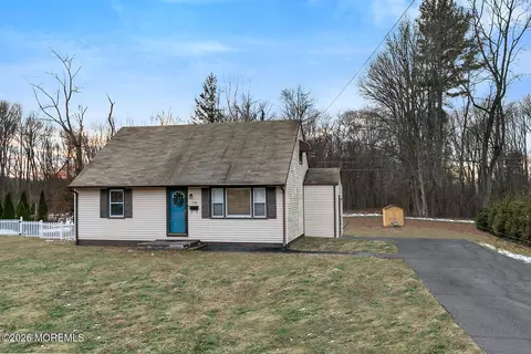 598 East Rd, Middletown, NJ 07748
