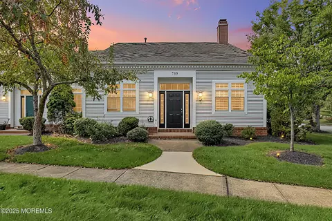 75 Winthrop Rd #75D, Monroe, NJ 08831