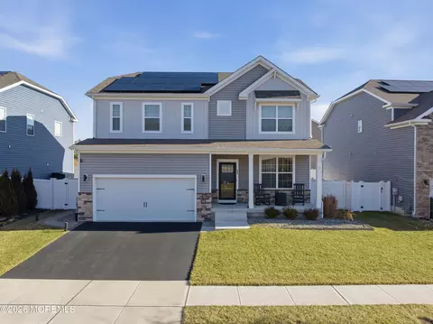 202 Ashburn Ave, Manahawkin, NJ 08050