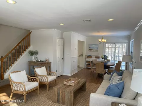 1 Canidae Ct, Tinton Falls, NJ 07753