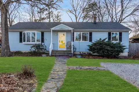 152 Forepeak Ave, Beachwood, NJ 08722