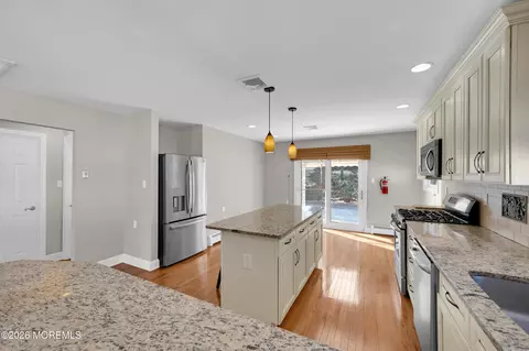 Kitchen - 16 Mirador Ct, Berkeley, NJ 08721 photo 5 of 5