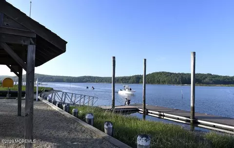 View/Area - 18 Meadowbrook Ave, Rumson, NJ 07760 photo 1 of 2