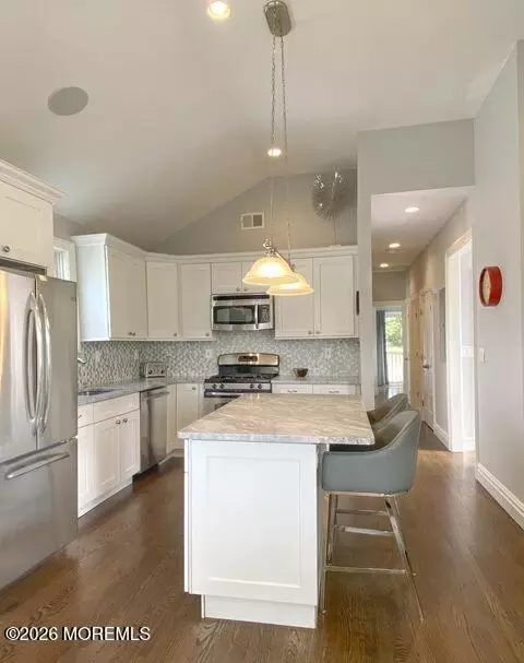 Kitchen - 18 Meadowbrook Ave, Rumson, NJ 07760 photo 1 of 2