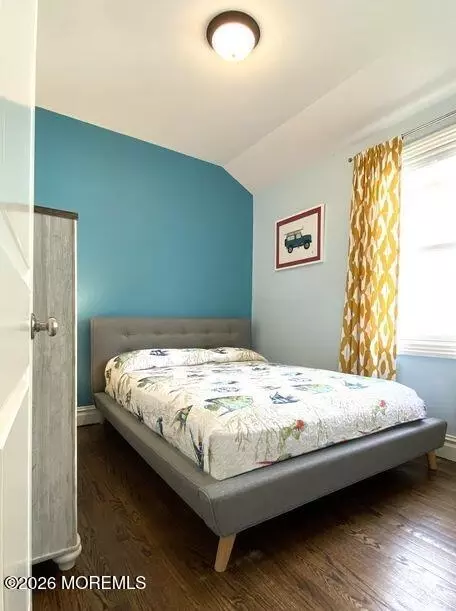 Bedroom - 18 Meadowbrook Ave, Rumson, NJ 07760 photo 3 of 3