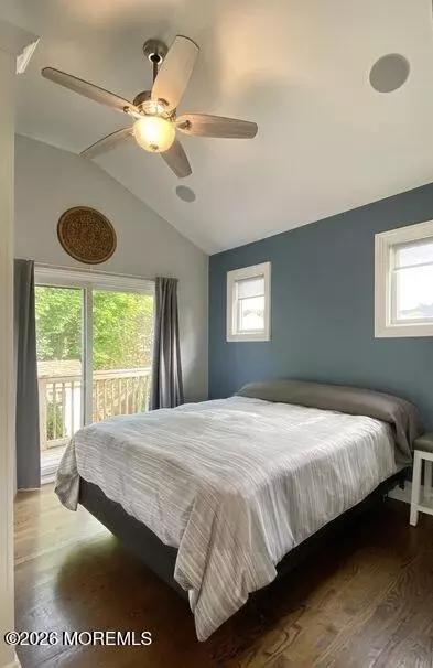 Bedroom - 18 Meadowbrook Ave, Rumson, NJ 07760 photo 1 of 3