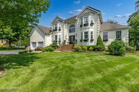 720 Maidenstone Dr, Brick, NJ 08724