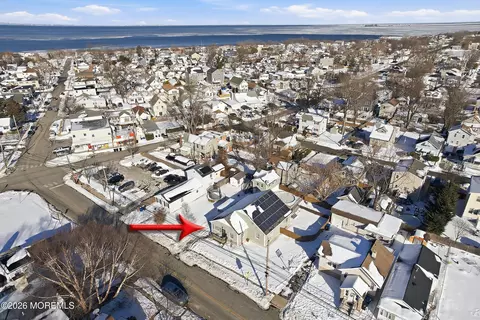 92 Ocean Ave, North Middletown, NJ 07748
