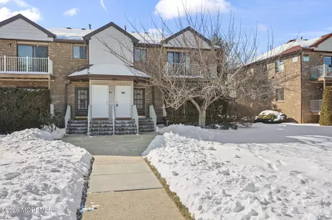 4116 Birchwood Ct, North Brunswick, NJ 08902