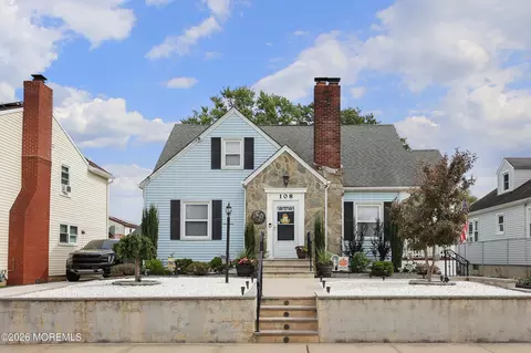 108 Ramsey Ave, Keansburg, NJ 07734