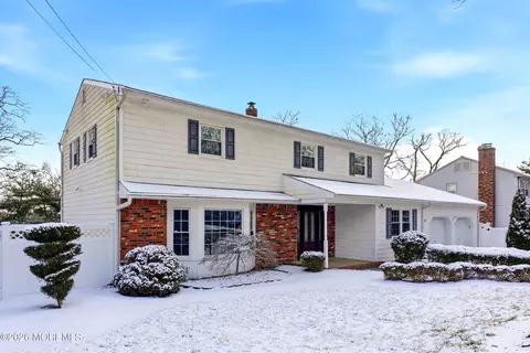 62 Cold Indian Springs Rd, Ocean, NJ 07712