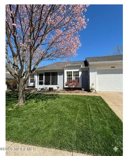 1223 Thornbury Ln # A, Manchester, NJ 08759