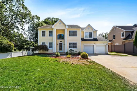 2506 Pacific St, Point Pleasant, NJ 08742