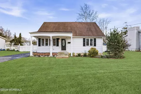 13 Fordham Rd, Jackson, NJ 08527