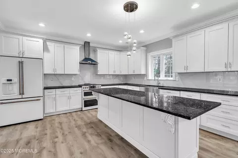 Kitchen - 217 Nantucket Rd, Forked River, NJ 08731 photo 1 of 2