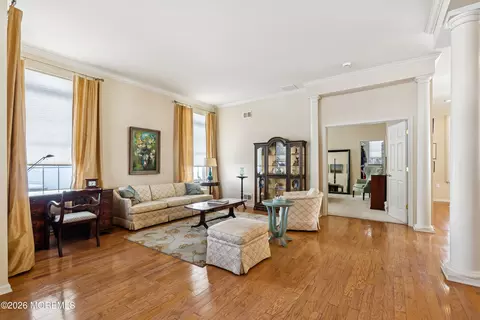 Living - 21 Rumson Ct, Waretown, NJ 08758 photo 1 of 4